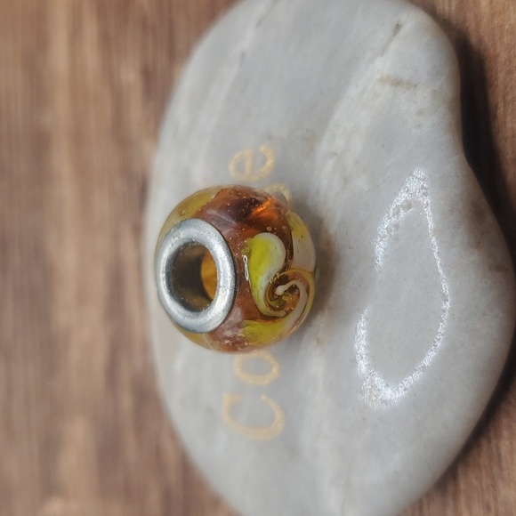 Summer meadow swirl charm‎ - Picture 1 of 2